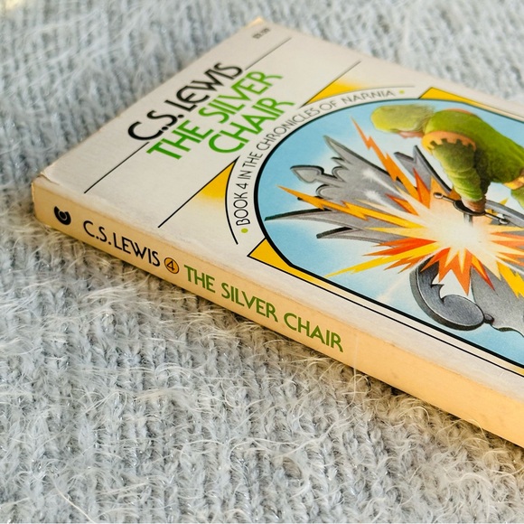 The Chronicles of Narnia Book 4 The Silver Chair CS Lewis Paperback Book - Picture 5 of 5